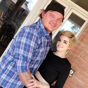 Meet your Posher, Adrian